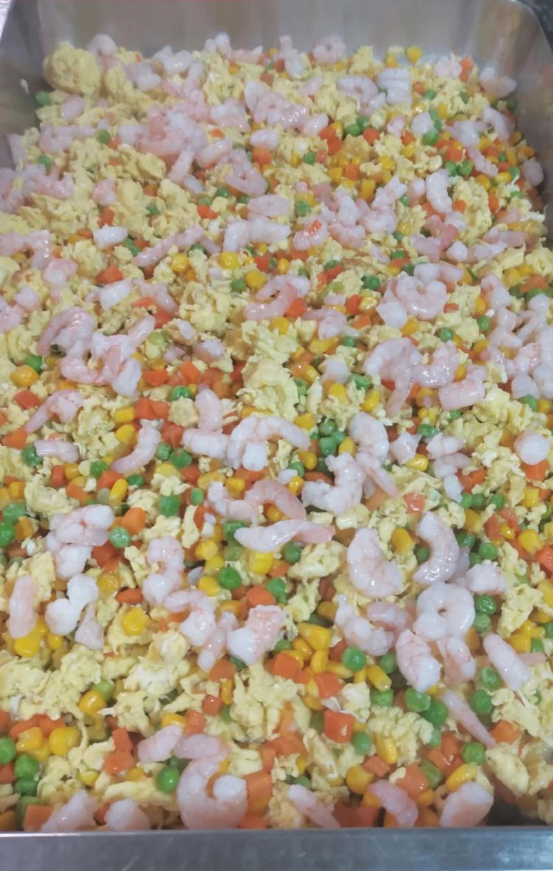 工厂食堂里的烟火气 上海鸣森餐饮如何做好员工的一日三餐